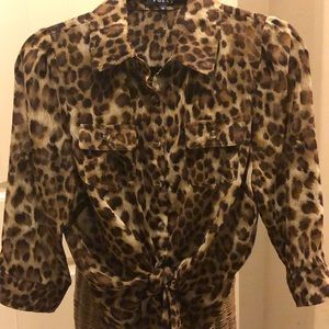 Verty leopard print top